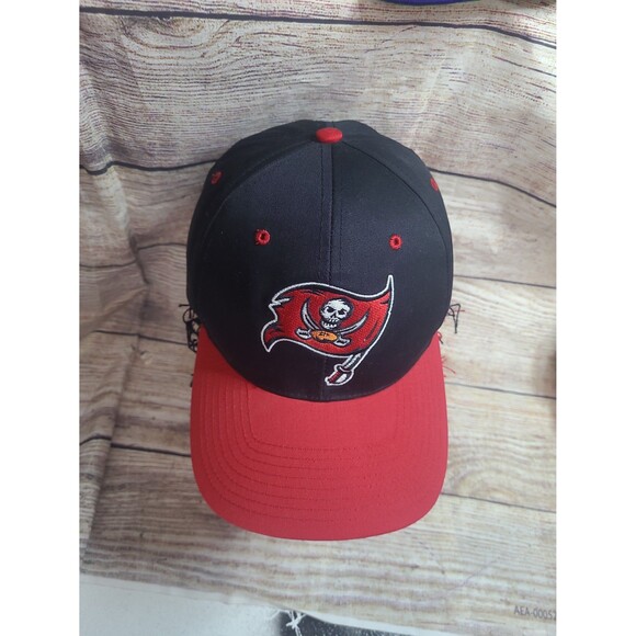 Vintage Tampa Bay Bucs 90s snapback - Picture 3 of 9